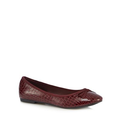 Red croc-effect bow slip-on shoes